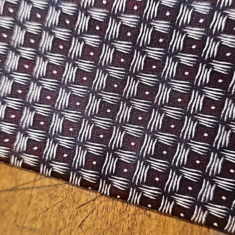 Bergamo New York Silk Tie - Picture 7 of 8